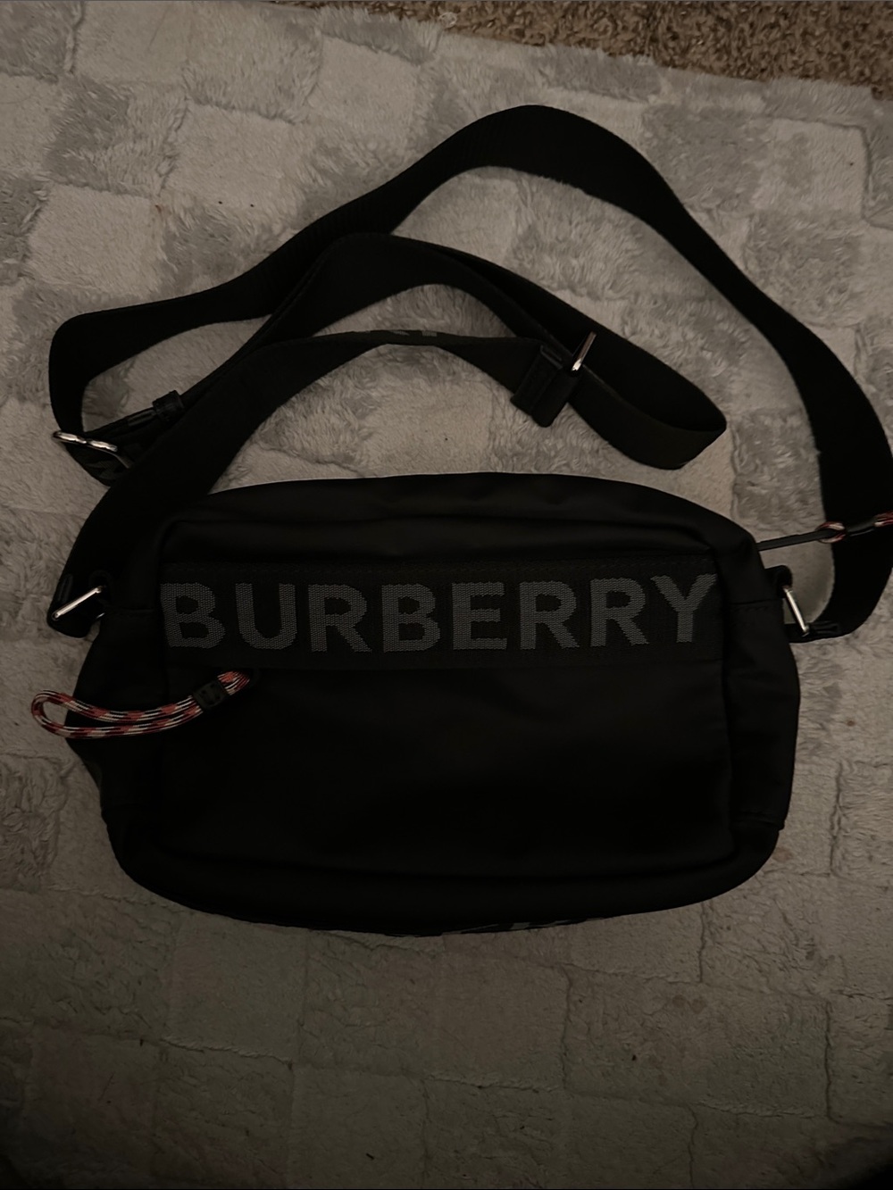Women’s black crossbody bag - Picture 2 of 2